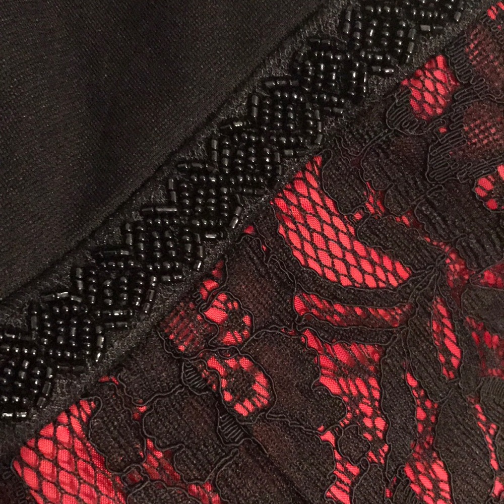 Dress - Picture 6 of 7